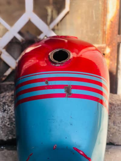 CD 70 red,blue Tanki