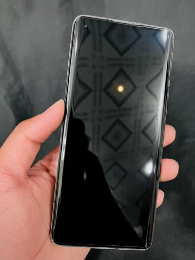 OnePlus 8 5Guw Water Pack & Original 10/10 Display Gaming Beast