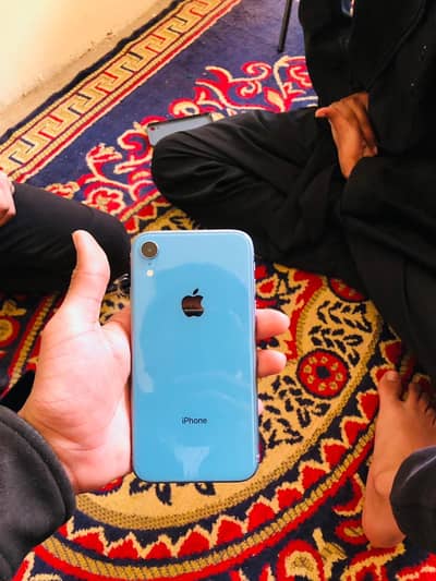 Iphone XR 128 gb bypass