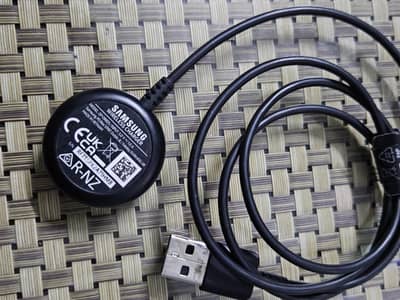 samsung watch active 2 charger and strap