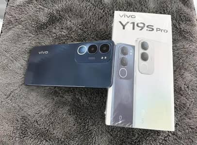 ViVO Y19s For sales urgent