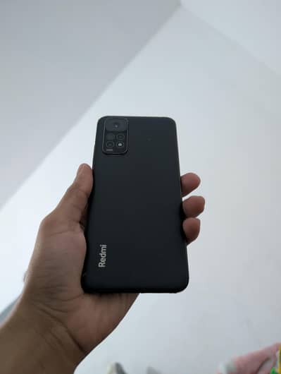 Redmi Note 11 10/10 condition (Single hand used phone)