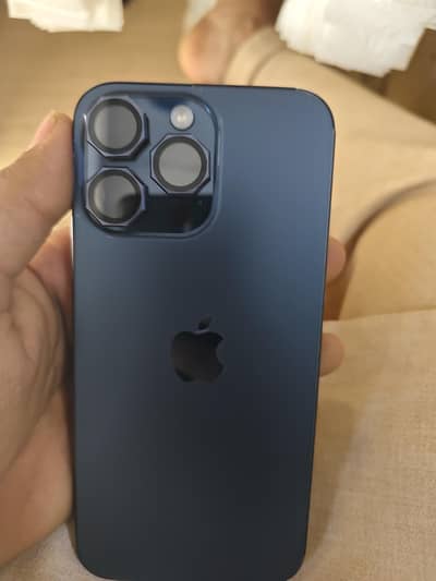 Iphone 15 pro Max (Factory unlocks)