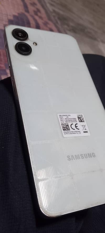 samsung A06 complete mobile box