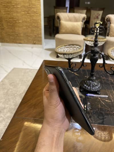 iPhone 11 Pro Max dual pta approve