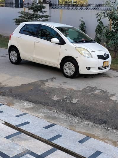 Toyota Vitz 2007