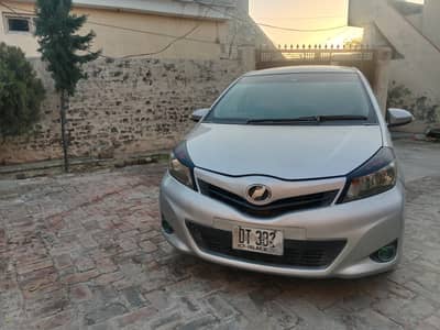 Toyota Vitz 2011 Model For Sale