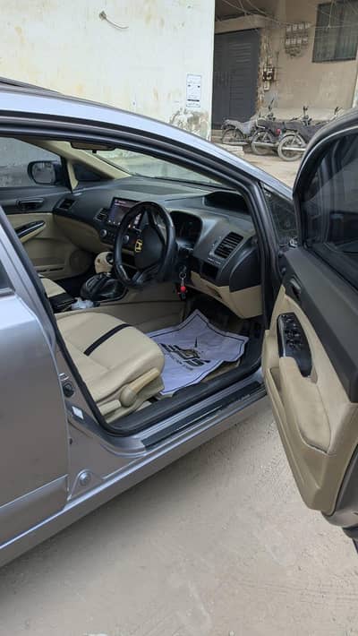 Civic Reborn Oriel 2008 UG