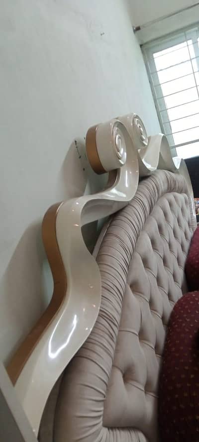 double bed with dressing