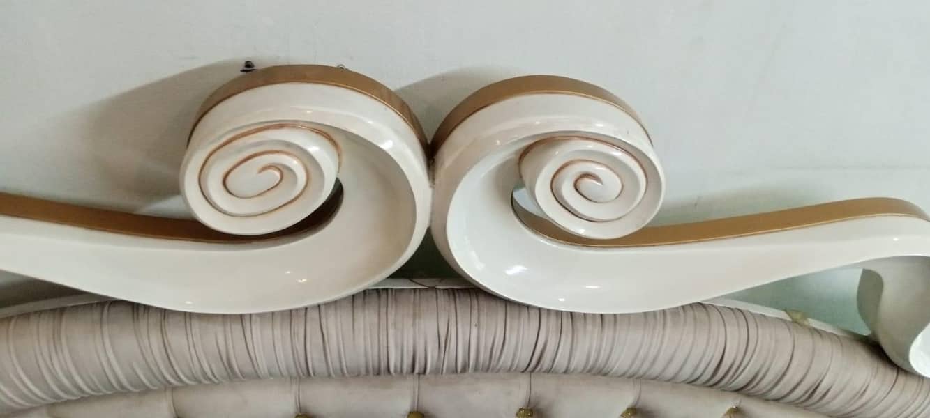 double bed with dressing 7