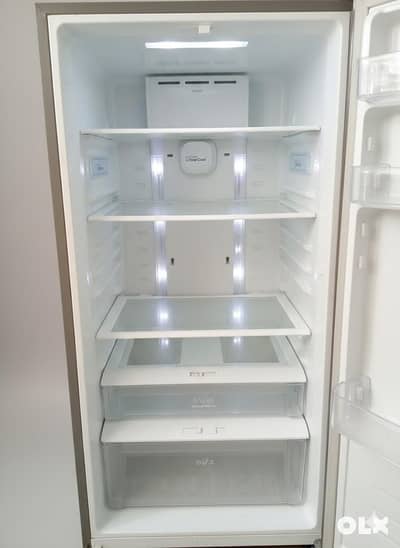 LG Double Door Fridge - No Stabilizer Required - Excellent Condition
