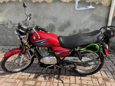Suzuki GS 150