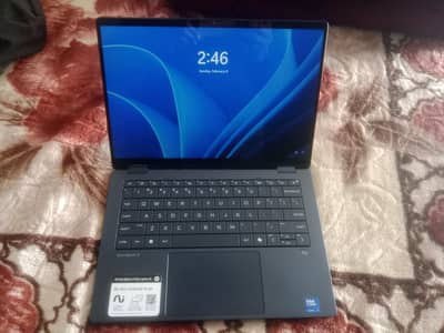 HP Omni Book X flip 2in 1 aiptop 360 touch and type