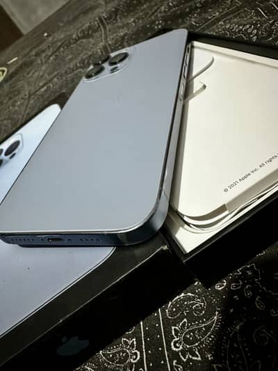 Iphone 13 pro maxx non pta 128gb BH83 10 by 10 condition with box