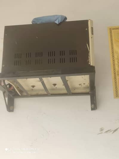 ups 1200Watt Met power