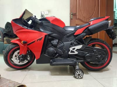 Kids Electric Sports Bike (Yamaha R1 Style) - Excellent Condition