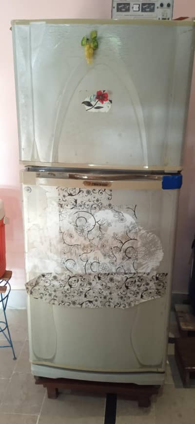 Dawlance refrigerator for sell