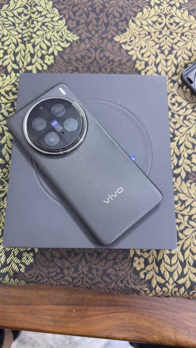 Vivo x200 pro 16/512