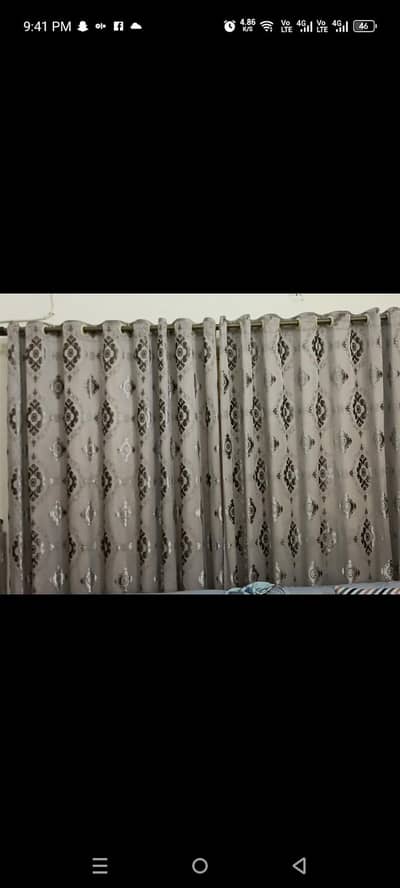 5 curtains good condition like a new urgent sale