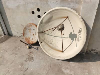 2 Dish Antina with receiver