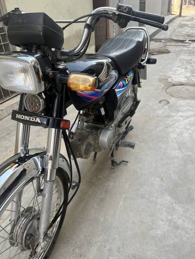 Honda cd 70