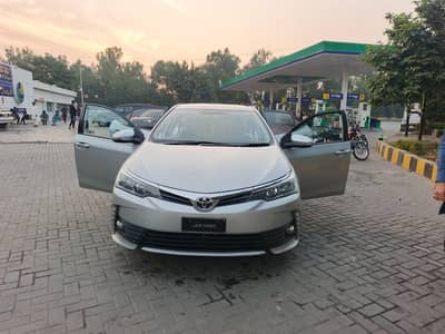 Toyota gli bumper to bumper 2 3 scratches just