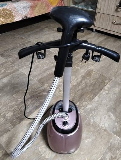 Garments Steamer
