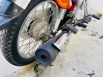 Selling honda 125/2021