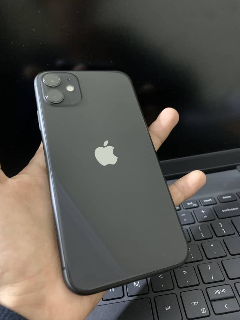 IPhone 11 3