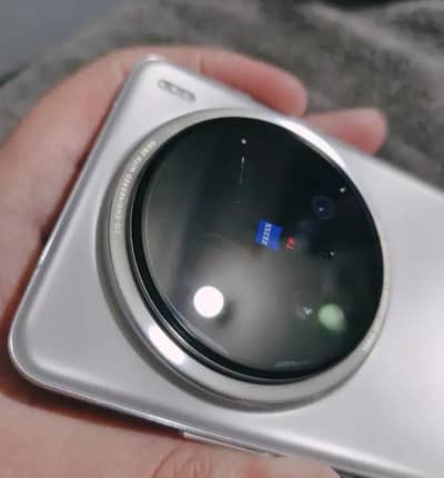 Vivo x200 pro 16-512GB