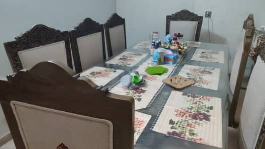 Dinning table with 8 chairs