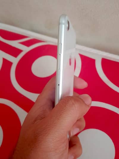 IPhone 8 64 GB PTA approved