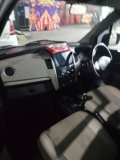 gari bilkul ok ha chill ac heater alyram new tyre non accident