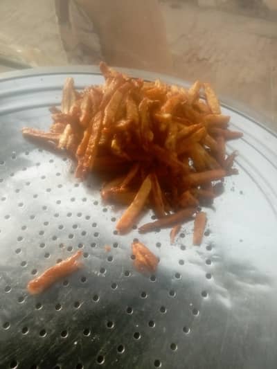 Aloo Chips. 200 Gram  50 rupee home delivery