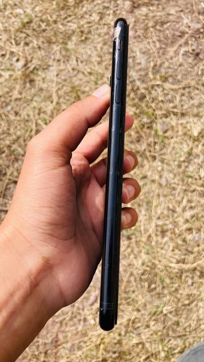 Iphone 7 plus PTA Approved