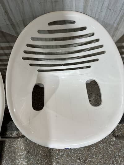Plastic Chairs for sale