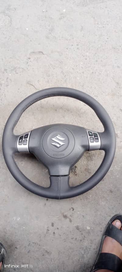 Suzuki Japani swift ki multimedia steering wheel available