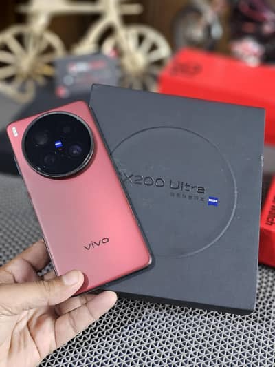 Vivo X200 Ultra With Box