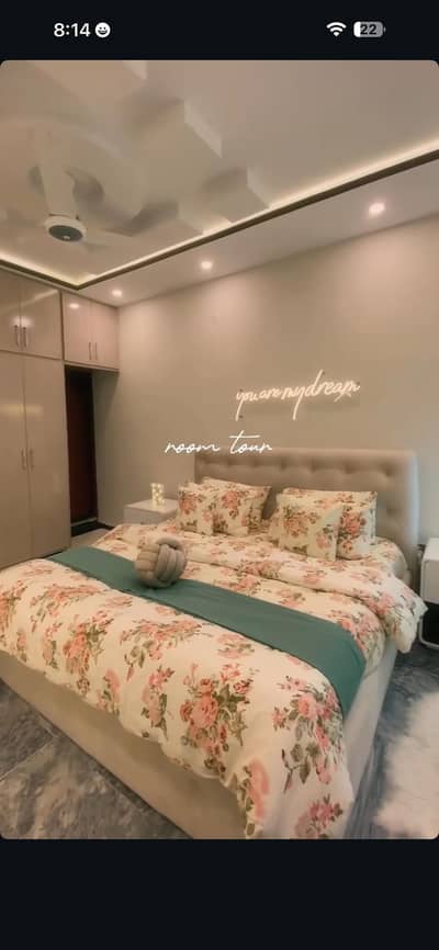 Pure Wood designer made bed Set!