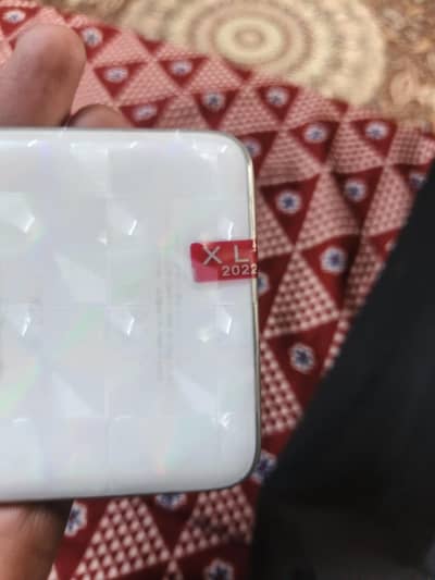 samsung Galaxy A70 10by10 4 month sim working.