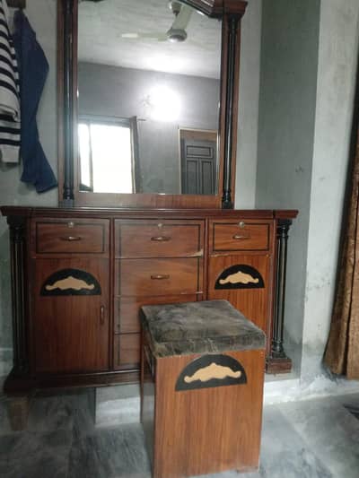 Wooden Dressing Table with Mirror
