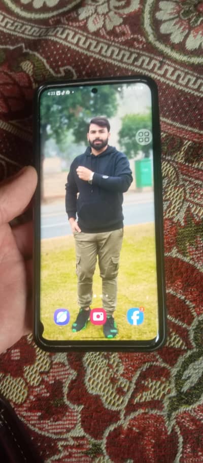 samsung s20 5g 12gb 128gb all Ok good camera 30x zooming 03056428441