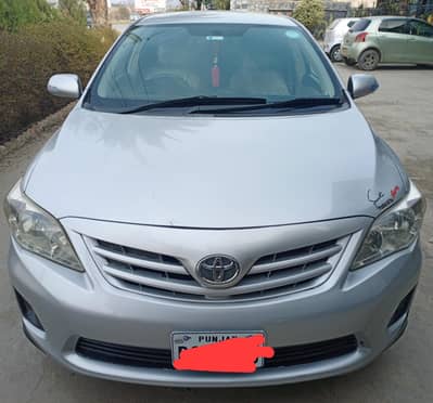 Gli 2011 model white silver  1.3vvti