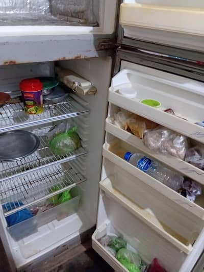 Dawlance fridge