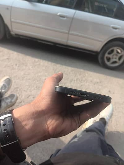 iPhone 12,64gb waterpack