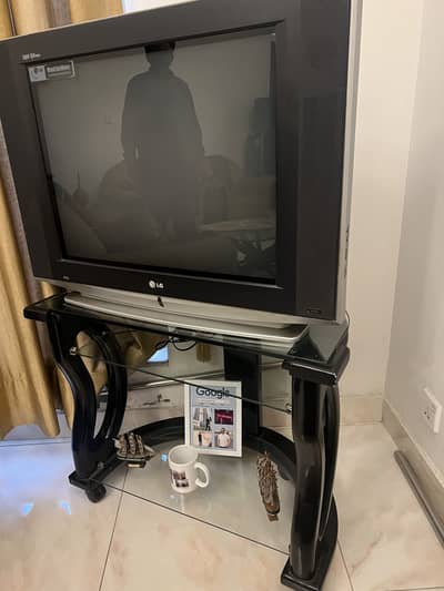 LG smart TV + Smart trolley