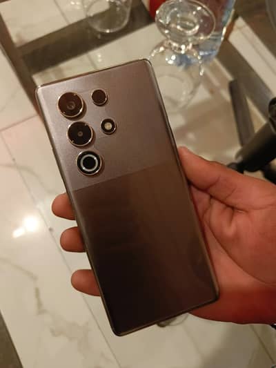 Itel S25 Ultra