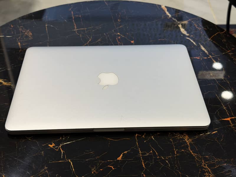 MacBook Pro 1