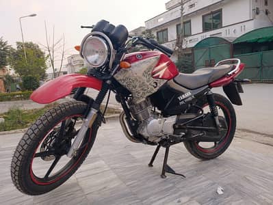 Yamaha ybr 125g