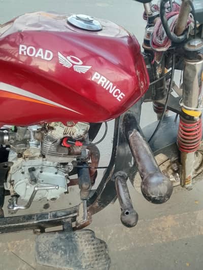 روڈ پرنس سٹپنی ساتھ نہیں ہے 03084568661